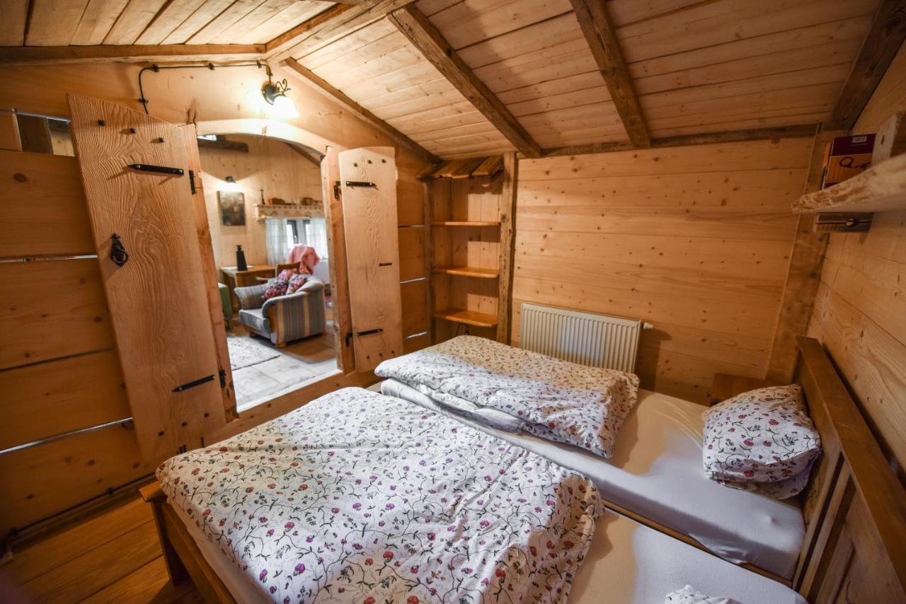 Vila Maria Hotell Tatranská Kotlina Eksteriør bilde